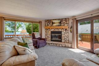 Musky Point Lake House - 8