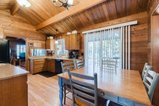 Woodsy Cabin with Private Hot Tub Game Tables & 8 SHARC Passes - Dogs OK - 3