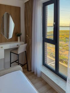 STEPHORIA Lake View Apartment - 3