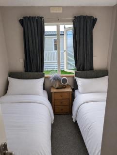 42 pine lodge & sea views - Llanarmon - 6