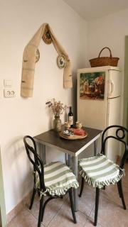 Charming 1Bedroom Apartment with Balcony, Old Town - 2