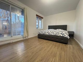 Modern Stay 5 Mins Walk to Metro 1374 - 1