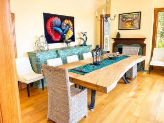 Private Oceanfront Retreat | Panoramic Views, Deck & Rocky Shore - Brooklin - 6