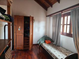 Chalet entero 3 habitaciones 3 baños y amplio garage y quincho - 8