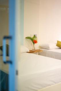 Blue Mango Beach Hotel - 9