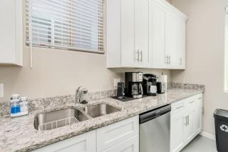 3Bedroom Home, Near Tucson Mall! - 5