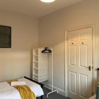 Central Darlington - House - Parking - Sleeps 5 - 0