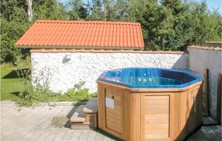 Luxurious Home In Væggerløse With Sauna - 2