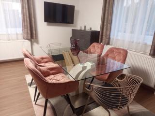 President Apartman - Nincs szomszéd! Az egész ház az önöké! - Békéscsaba - 9