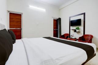 Ayushmaan Hotel Jabalpur - 2