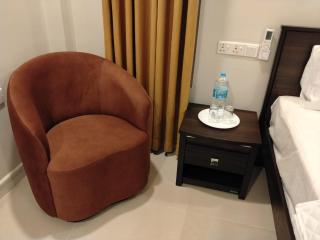 Royal Feather - 6