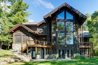 Log Home on Tipsico Lake w/ Beach & Dock - 0