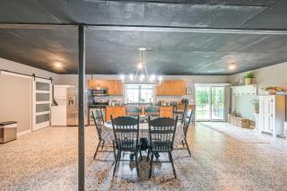 Walk to Apple Valley Lake: Patio, Fire Pit - 2