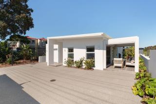 Slice of Paradise - Mount Maunganui - 0