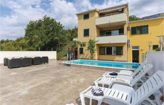 Awesome Apartment In Solin With House Sea View - 4