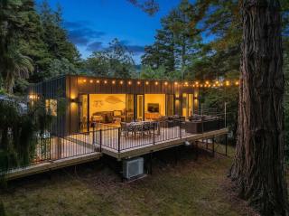 Modern Coastal Tree House - Whangamata Retreat - 0