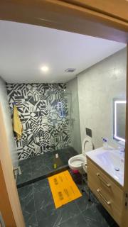 Studio avec 2 salles de bain, Wi-Fi et eau chaude, en emplacement privilégié - 4