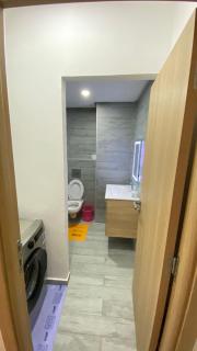Studio avec 2 salles de bain, Wi-Fi et eau chaude, en emplacement privilégié - 3