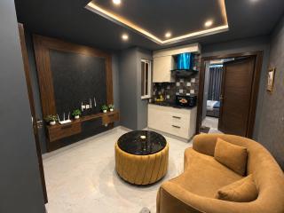 Starlight 1-Bedroom Apartment - 9