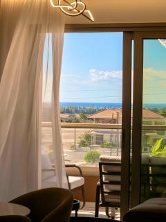 Maison Lazarus - Serene SeaView Luxe Apt Close to Larnaca & Ayia Napa - 1