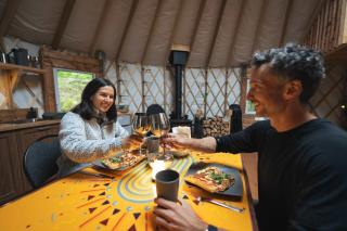 Spacious Yurt in the Woods - 4