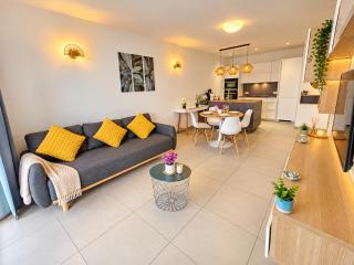 Bright 1 bedroom Retreat with terrace and parking - 9