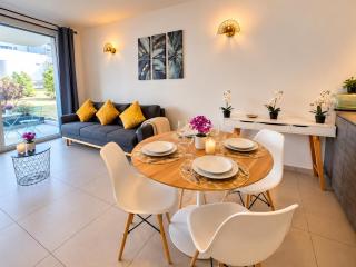 Bright 1 bedroom Retreat with terrace and parking - 5