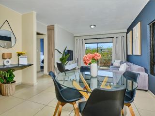2-Bedroom Apartment with City Views in Johannesburg - 0