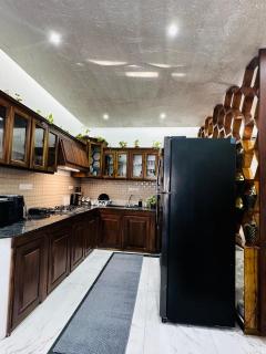 Monza Villa - 3