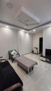Prime Palam Stay Delhi 2BHK - 2