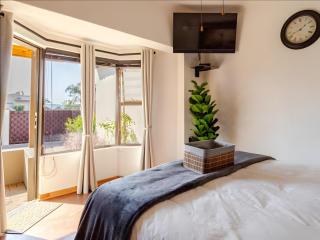 Amalfi Place - 6