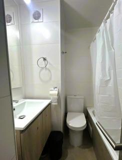 Alojamiento Central, 2 Habitaciones Mariposa, 2 Baños - 7