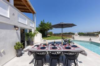 Villa Kirianna by Villa Plus - 1