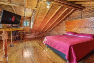 Luz del bosque, chalet con jacuzzi y chimenea en Santa Elena - 1
