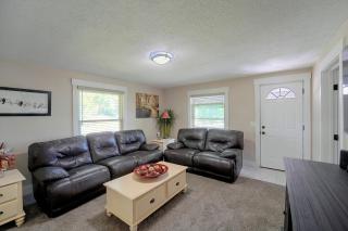 Fully Remodeled Home, 7 Mi to Roaring River! - 6
