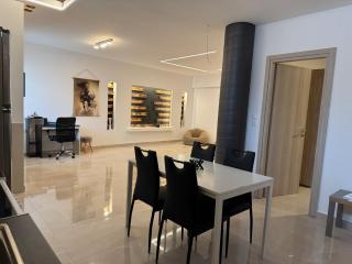Nefele - Athens Airport Home - 6