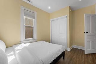 4 bdrm home in Columbia Heights NW DC sleeps 10 - 9