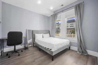 4 bdrm home in Columbia Heights NW DC sleeps 10 - 3
