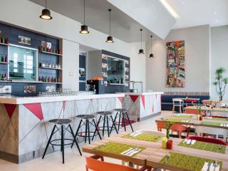 Ibis Styles Jakarta Mangga Dua Square - 3