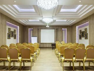 ibis Yogyakarta Adi Sucipto - 8