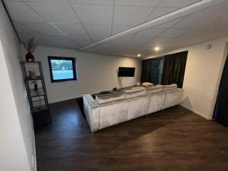MIMI LOUNGE Short Stay - 7
