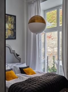 CocoVita - The Ivy Residence - Old Town & Balcony - 6