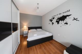 Spacious Apartment near Diamond Mall, Free Parking - 9
