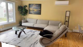 Zoe Home - 1