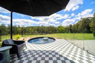 Gold Leaf Hinterland Stay, Dam & Dog-Friendly - 9