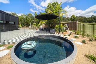 Gold Leaf Hinterland Stay, Dam & Dog-Friendly - 9