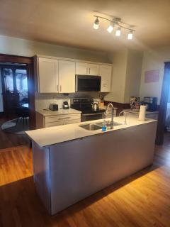 Osit Abode In Nashua NH Spacious And Charming - 9