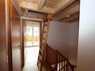 Chalet in Kötschach near Ski Slopes & Sauna - 2