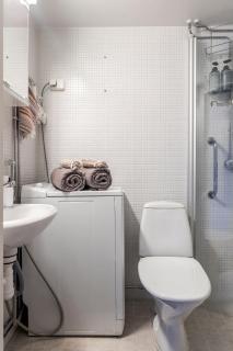 Apartments near Downtown & Sports Center with Free Parking - 5