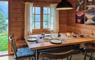 Schönes Haus In Eikesdal Mit Meerblick - 2
